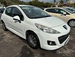 Bianco Usata 2008 Peugeot 207 Station wagon | 3990 € (Buon prezzo)