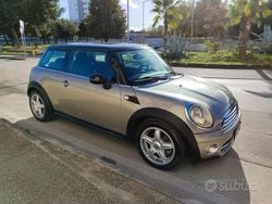 Beige Usata 2008 Mini Cooper D Due volumi | 4400 € (Buon prezzo)