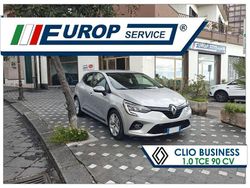 Nessuno(met.) Usata 2022 Renault Clio V Business Tre volumi | 14.499 € (Buon prezzo)