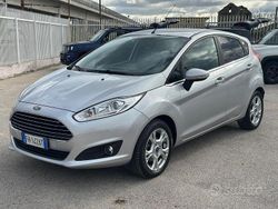 Grigio Usata 2017 Ford Fiesta Titanium Tre volumi | 7000 € (Super prezzo)
