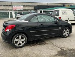 Nero Usata 2011 Peugeot 207 CC Cabrio | 4400 € (Buon prezzo)