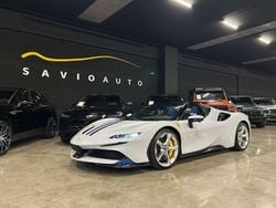 Bianco motomi Usata 2024 Ferrari SF90 Cabrio | 549.000 €