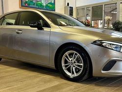 Argento Usata 2020 Mercedes A180 Business Tre volumi | 18.990 € (Ottimo prezzo)