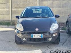 Usata 2015 Fiat Punto Lounge Tre volumi | 4800 € (Super prezzo)