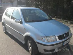 Usata 2001 VW Polo Due volumi | 1100 € (Ottimo prezzo)
