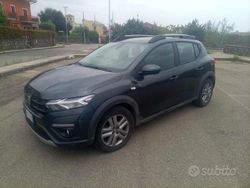 Grigio Usata 2021 Dacia Sandero Due volumi | 11.500 € (Buon prezzo)