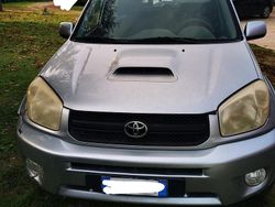 Grigio Usata 2005 Toyota RAV4 Station wagon | 2500 € (Super prezzo)