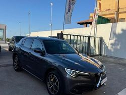 Grigio Usata 2019 Alfa Romeo Stelvio Veloce SUV | 23.999 € (Cara)