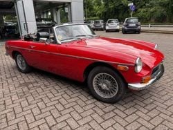 Rosso Usata 1974 MG B Cabrio | 17.400 €