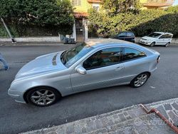 Grigio Usata 2004 Mercedes C220 Coupé | 5500 €