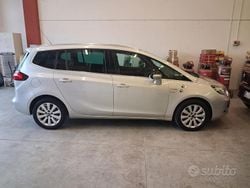 Argento Usata 2014 Opel Zafira Tourer Cosmo Monovolume | 6500 € (Buon prezzo)
