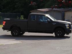 Grigio Usata 2023 Ford F-150 Pick-up | 35.000 €