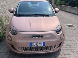 Usata 2023 Fiat 500e Passion Due volumi | 16.900 € (Buon prezzo)