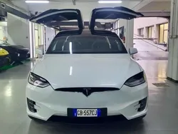 Bianco / perlato Usata 2020 Tesla Model X Long Range SUV | 59.900 €