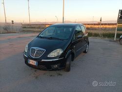 Nero Usata 2008 Lancia Musa Monovolume | 2199 € (Buon prezzo)