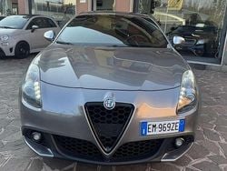 Grigio Usata 2012 Alfa Romeo Giulietta Exclusive Tre volumi | 6200 € (Super prezzo)