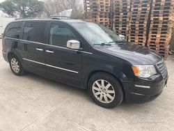 Nero Usata 2010 Chrysler Grand Voyager Monovolume | 3000 €