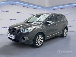 Grigio scuro Usata 2018 Ford Kuga Vignale SUV | 13.990 € (Buon prezzo)
