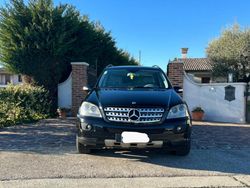 Usata 2007 Mercedes ML320 SUV | 8900 € (Molto cara)