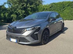 Grigio Usata 2024 Renault Clio V Esprit Alpine Tre volumi | 20.000 € (Cara)