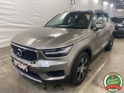 Grigio scuro Usata 2019 Volvo XC40 Inscription SUV | 24.900 € (Buon prezzo)