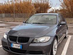 Grigio Usata 2006 BMW 320 Efficient Dynamics Tre volumi | 4200 € (Ottimo prezzo)