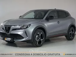 Grigio Nuova 2025 Alfa Romeo Junior Edizione Speciale SUV | 27.900 € (Buon prezzo)
