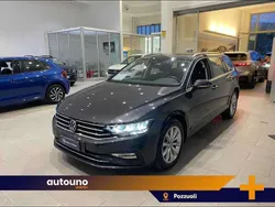 Grigio Usata 2023 VW Passat Business Station wagon | 31.400 € (Buon prezzo)
