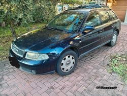 Blu Usata 1999 Audi A4 Ambiente Station wagon | 1600 € (Buon prezzo)
