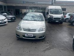 Grigio Usata 2006 Toyota Corolla Tre volumi | 3500 € (Buon prezzo)
