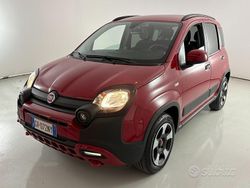 Rosso Usata 2024 Fiat Panda Cross Cross Due volumi | 13.900 € (Buon prezzo)