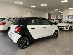 Bianco Usata 2018 Smart ForFour Passion Tre volumi | 10.500 € (Buon prezzo)