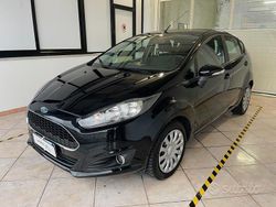 Nero Usata 2016 Ford Fiesta Titanium Due volumi | 7900 € (Buon prezzo)