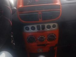 Usata 2005 Fiat Punto Due volumi | 1300 € (Buon prezzo)