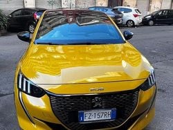 Giallo Usata 2019 Peugeot 208 GT-line Due volumi | 12.500 €