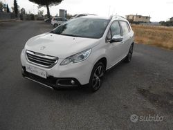 Bianco Usata 2013 Peugeot 2008 Allure SUV | 8900 € (Cara)