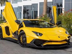 Giallo Usata 2016 Lamborghini Aventador Coupé | 405.000 €