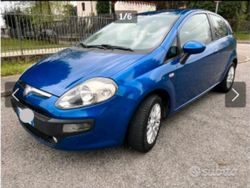 Blu Usata 2011 Fiat Punto Evo Due volumi | 4500 € (Cara)