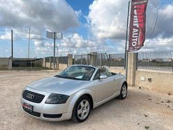 Grigio Usata 2000 Audi TT Roadster Cabrio | 8690 € (Super prezzo)