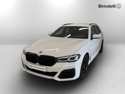 Alpinweiss iii pastello Usata 2021 BMW 520 M Sport Station wagon | 38.000 € (Molto cara)