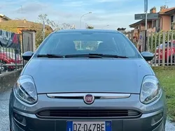 Argento Usata 2009 Fiat Punto Evo Emotion Due volumi | 7000 € (Cara)