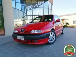 Rosso Usata 1996 Alfa Romeo 145 Quadrifoglio Due volumi | 8750 € (Molto cara)