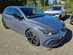 Grigio Usata 2022 VW Golf Style Tre volumi | 26.990 € (Super prezzo)