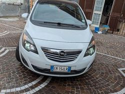 Bianco Usata 2012 Opel Meriva Monovolume | 3000 € (Buon prezzo)