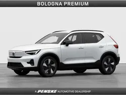 Bianco Nuova 2025 Volvo EX40 Plus SUV | 56.200 €