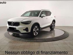 Bianco Usata 2025 Volvo XC40 Core SUV | 33.600 € (Buon prezzo)