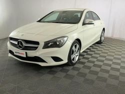 Bianco Usata 2015 Mercedes CLA200 Executive Tre volumi | 16.499 € (Ottimo prezzo)
