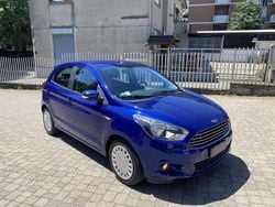 Blu/azzurro Usata 2017 Ford Ka Tre volumi | 8400 € (Buon prezzo)