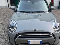 Grigio Usata 2022 Mini ONE Classic Due volumi | 19.400 € (Buon prezzo)