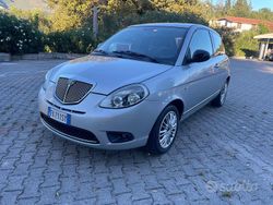 Grigio Usata 2011 Lancia Ypsilon Due volumi | 4000 € (Buon prezzo)